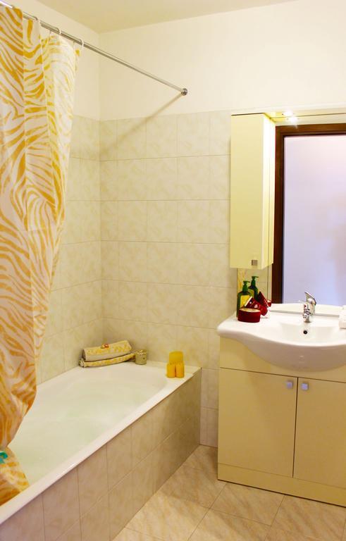 La Piazzetta Apartment Menaggio Luaran gambar