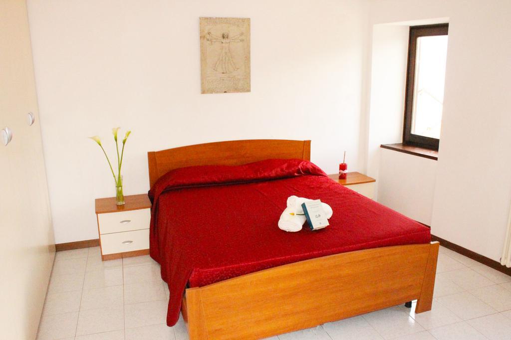 La Piazzetta Apartment Menaggio Luaran gambar